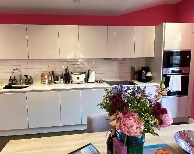 Apartmán Sublime Waterfront Retreat With Private Terrace