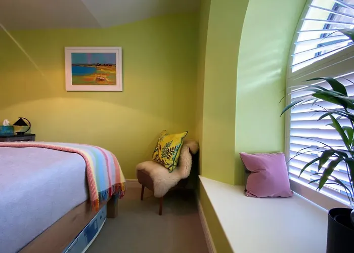 Apartmán Sublime Waterfront Retreat With Private Terrace Bristol